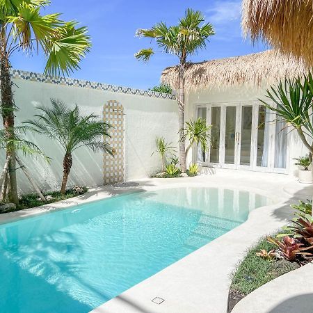 Casa Blanca Villa Canggu Dış mekan fotoğraf
